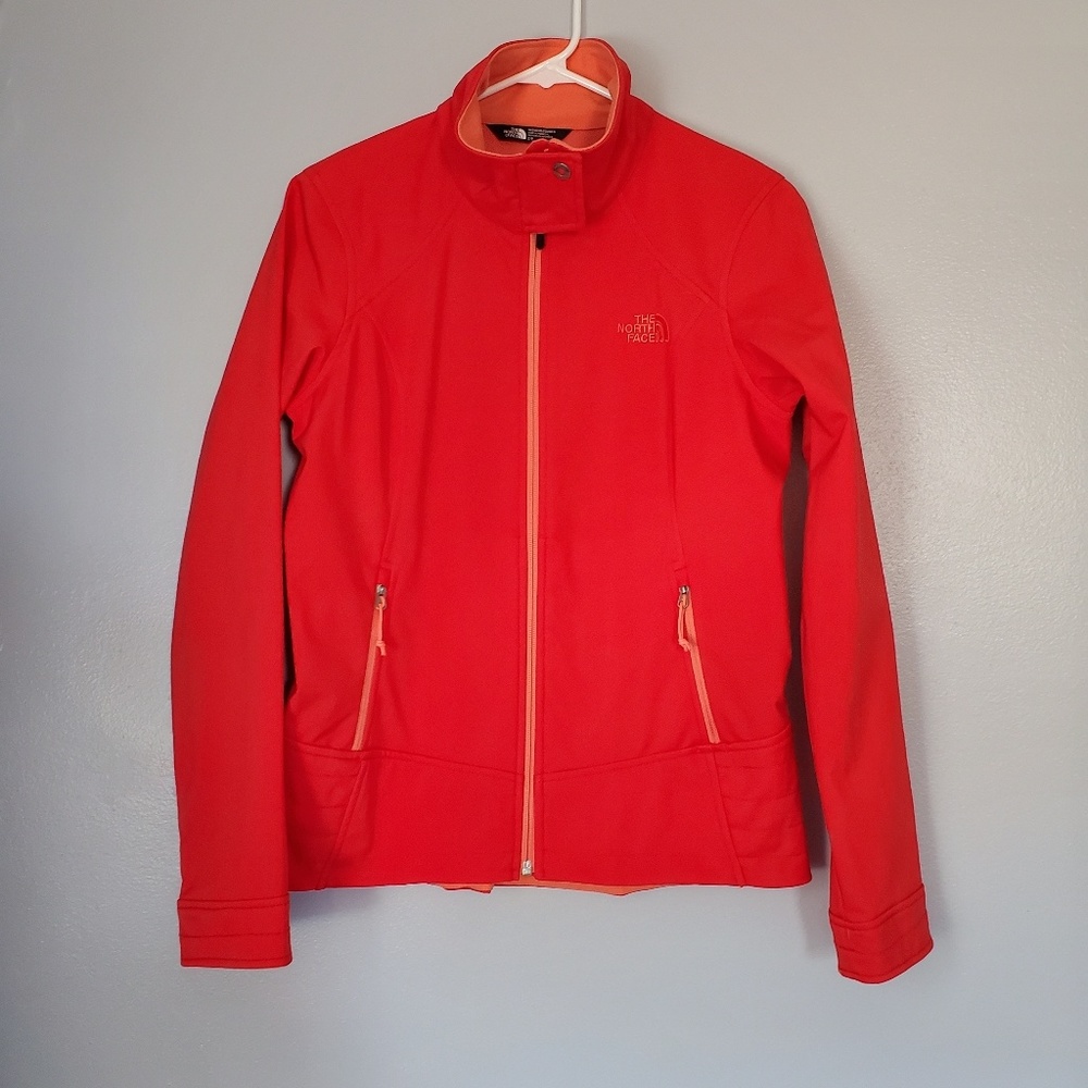 The northface calentito 2 softshell jacket